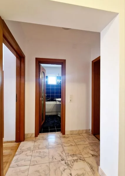 Nerva Traian, Timpuri Noi, metrou 3 min, 3 camere, centrala termica.